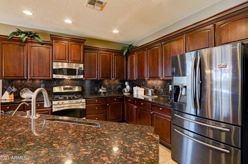 5187 Pueblo Dr, Eloy AZ  85131-3099 exterior