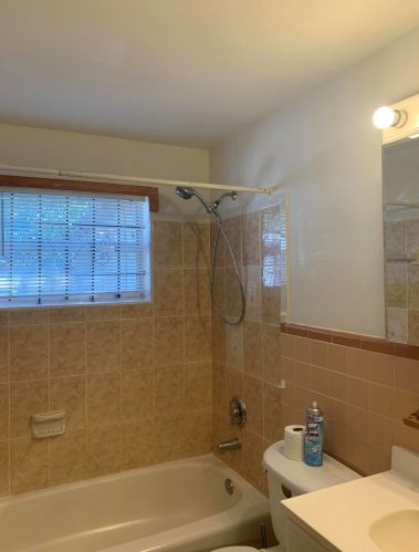 2214 Philo St, West Palm Beach, FL 33409-6354