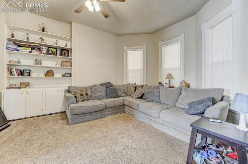 1031 Lake Ave, Pueblo CO 81004-2846 exterior