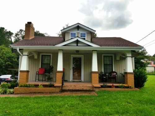 5400 Aster Rd, Knoxville, TN 37918-2921