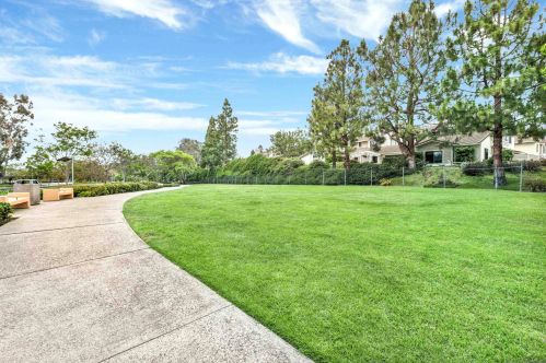 3912 Caminito Del Mar Cv, San Diego CA 92130-2519 exterior