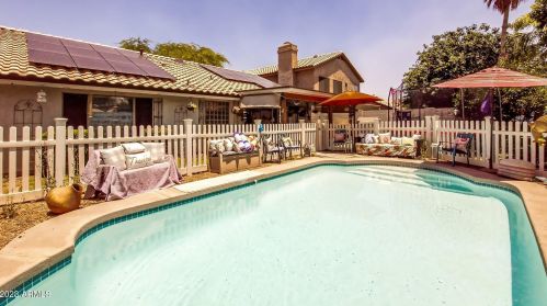 1825 Barbarita Ave, Gilbert AZ 85234-8136 exterior