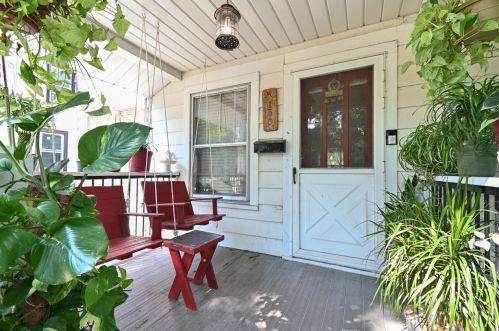 130 Grand Ave, Waukesha, WI 53186-4912