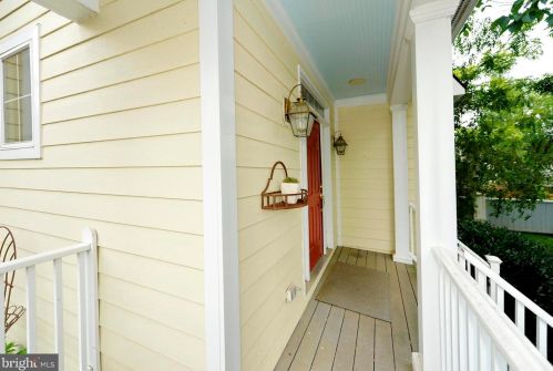 153 Amalfi Ct, Purcellville VA  20132-5816 exterior