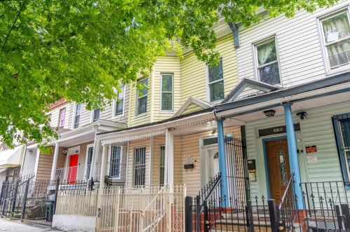 312 169th St, Bronx NY  10452-7701 exterior