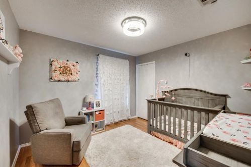 1013 Greenbend Dr, Denton TX  76210-8677 exterior