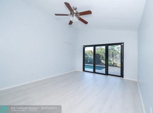 175 Executive Cir, Boynton Beach FL  33436-1835 exterior