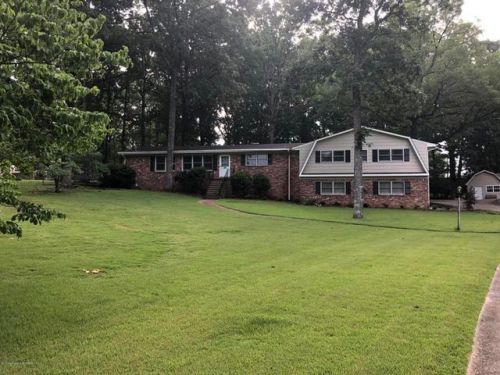 3005 18th Ave, Haleyville, AL 35565-2270