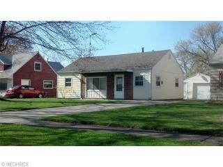 2907 Sterling Rd, Lorain, OH 44052-2639