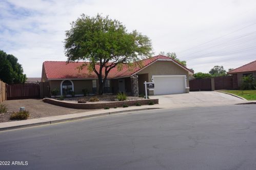 625 38th St, Mesa, AZ 85205-6102