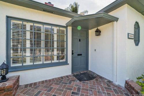 4556 Cedros Ave, Van Nuys, CA 91403-2804