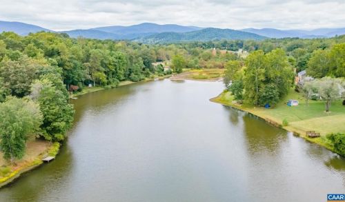 237 Westwood Rd, Stanardsville, VA 22973-3061