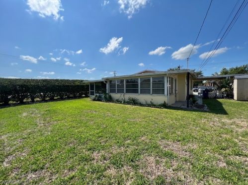 2200 5th St, Lehigh Acres FL  33936-4316 exterior