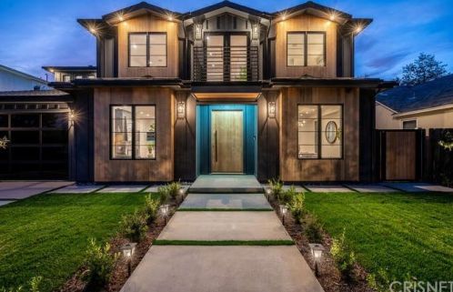 4931 Matilija Ave, Van Nuys, CA 91423-1921