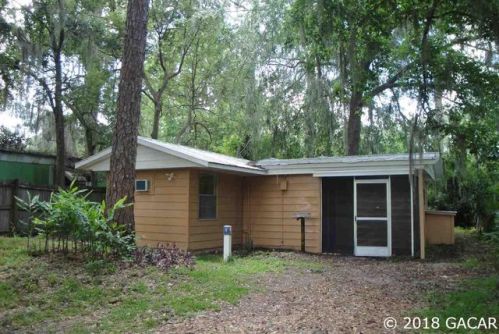 14909 189th Pl, Cross Creek, FL 32640-8439