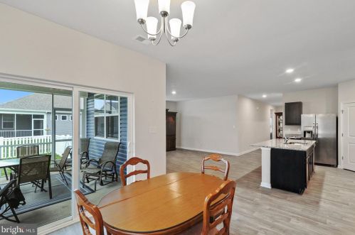 20402 Unionfield Ln, Slaughter Beach DE  19963-3940 exterior