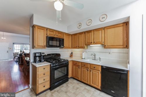 20 Cypress Ln, Downingtown PA  19335-3458 exterior