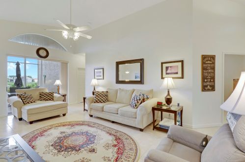 364 Sunview Way, Port Saint Lucie FL  34986-2900 exterior