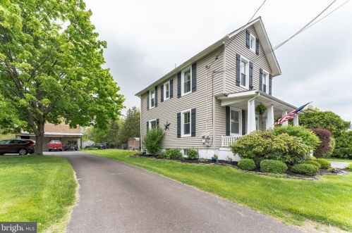 5069 Stump Rd, Pipersville, PA 18947-1013