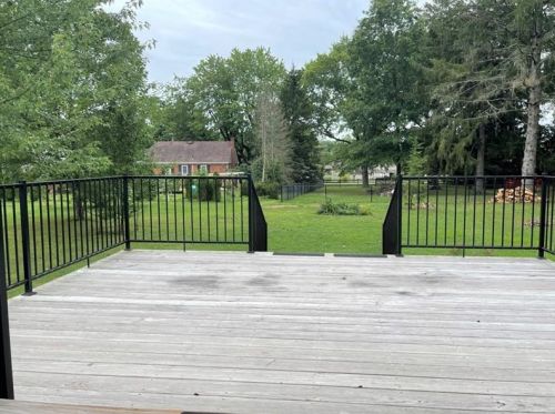 1517 Latrobe St, Latrobe PA 15650-2612 exterior