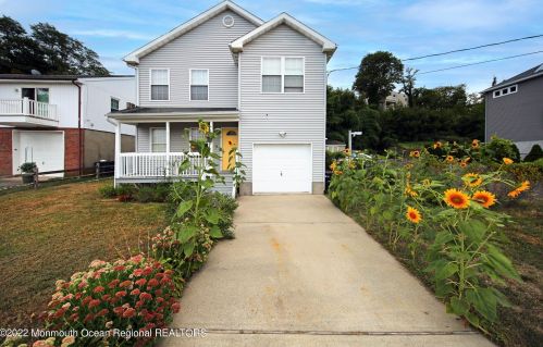 39 Shore Dr, Monmouth Hills NJ  07732-1027 exterior