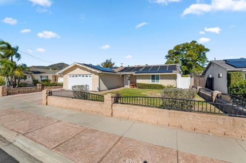 8422 Bashan Lake Ave, San Diego, CA 92119-2622