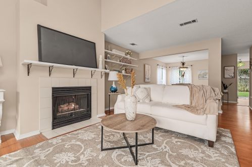 58 3 St, Shalimar FL  32579-1747 exterior