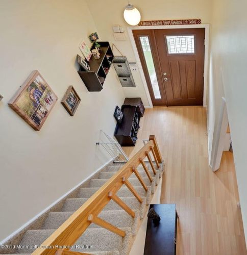 58 Malibu Ct, Old Bridge NJ  08857-3053 exterior