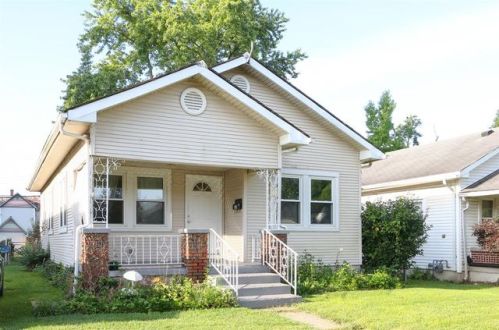 830 Cottage Ave, Miamisburg, OH 45342-1804