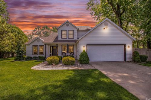 50860 Oakbridge Ct, Granger, IN 46530-8142