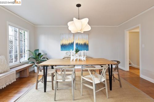 1906 Hoover Ave, Oakland CA  94602-1922 exterior