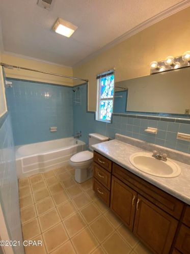 2487 3 Ave, Alford FL  32420-6847 exterior