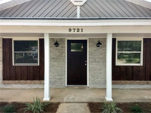 9721 Pine Knoll Rd, Mobile, AL 36608-9239