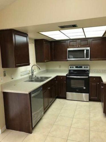 11327 Inwood Ct, Orlando, FL 32837-9008