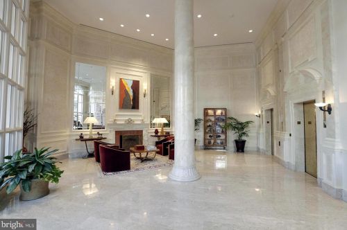 3030 K St, Washington, DC 20007-5104
