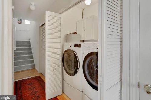 15 Meadowview Dr, Pilesgrove NJ  08098-2539 exterior