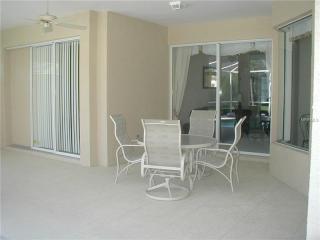 6644 Butlers Crest Dr, Bradenton FL  34203-8838 exterior