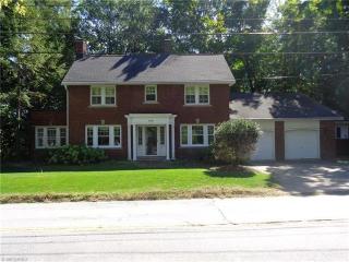 38298 Ridge Rd, Willoughby, OH 44094-5865