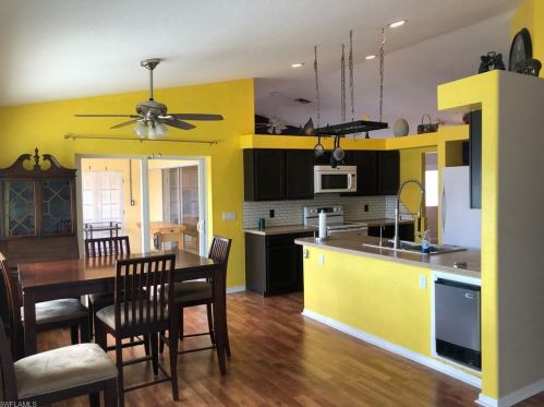 3011 10th Ave, Cape Coral, FL 33904-2953