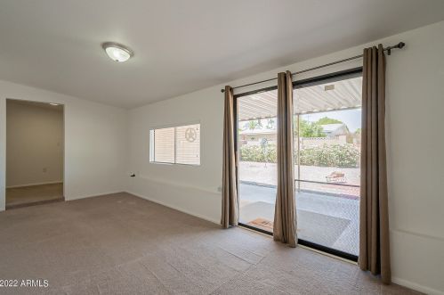 10314 Sun City Blvd, Sun City AZ  85351-3857 exterior