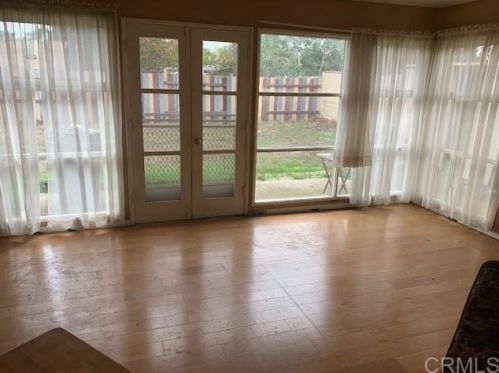 3544 Luna Ave, San Diego, CA 92117-2624
