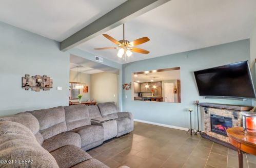 8331 Shiloh St, Tucson, AZ 85710-2937