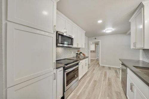 2600 Macgregor Ct, Modesto CA  95350-2320 exterior