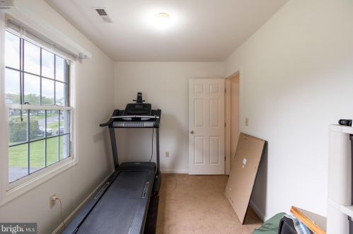 608 Halleck St, Fredericksburg VA  22407-8627 exterior