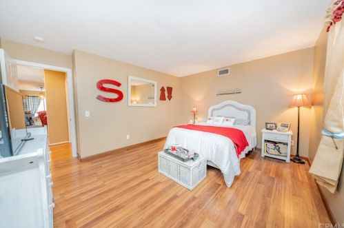 28 Del Brienza, Lake Elsinore CA  92532-0221 exterior