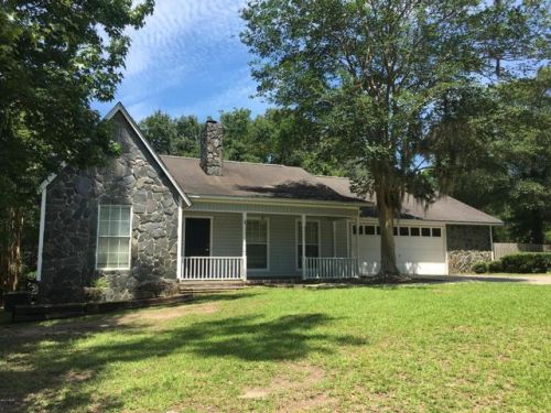 2751 Seminole Dr, Marianna, FL 32446-7835