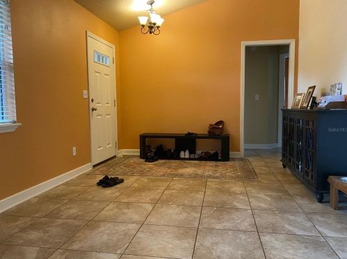 1011 Orange Ave, Tavares FL  32778-2339 exterior