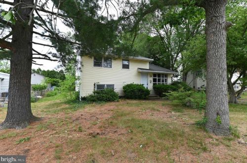 305 Carnegie Ave, Wenonah NJ  08090-1411 exterior