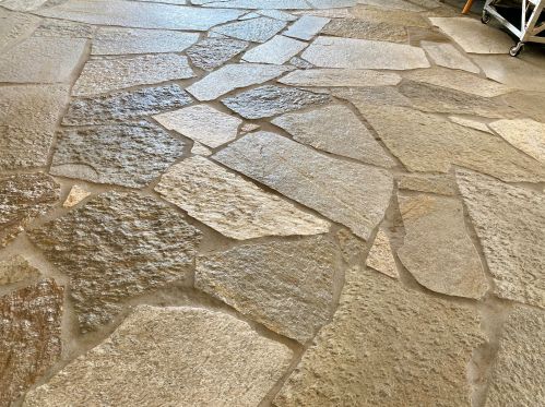 88 Kavenish Dr, Rancho Mirage CA  92270-3247 exterior