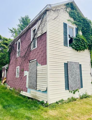 516 Park St, Marion, OH 43302-2412